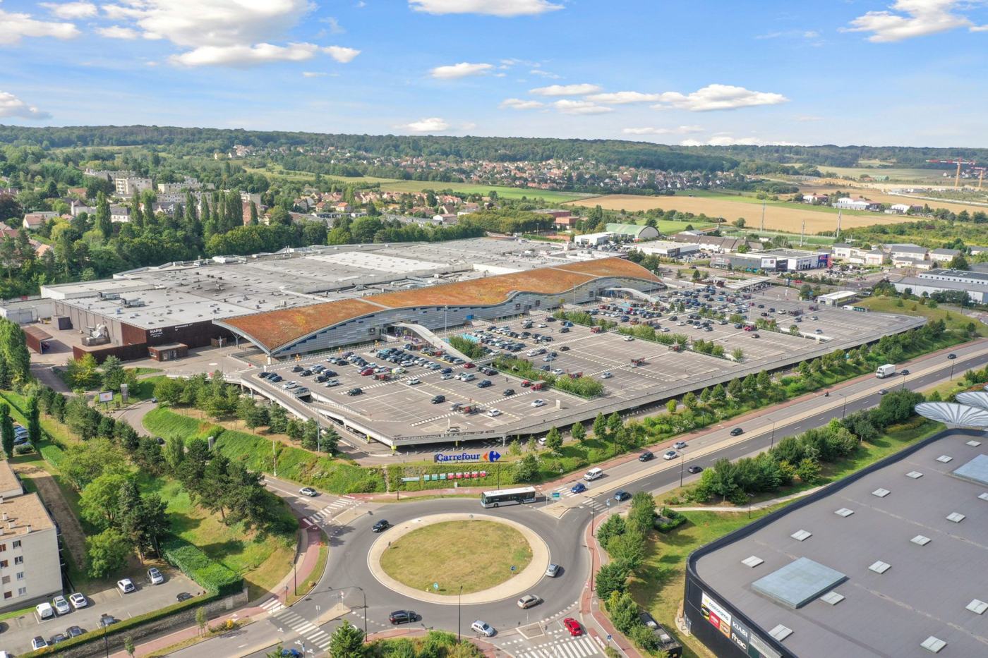 Vue aérienne du parking de Chambourcy